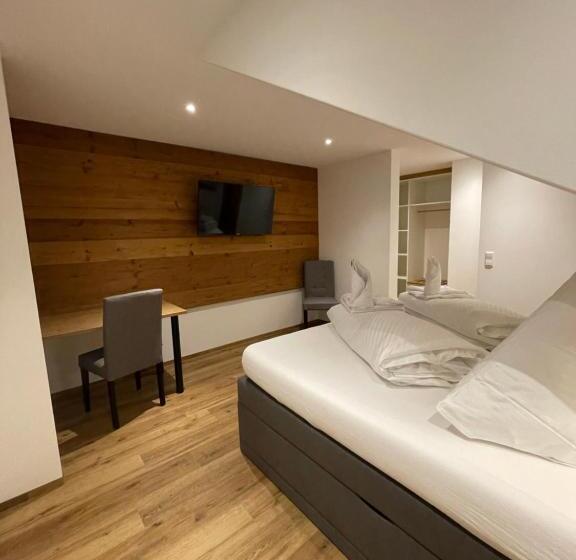 호스텔 Landgasthaus Zum Kreuz Gbr