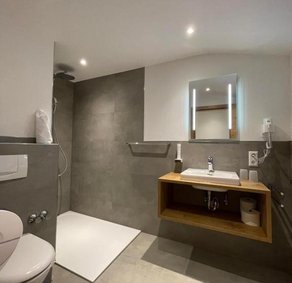 호스텔 Landgasthaus Zum Kreuz Gbr