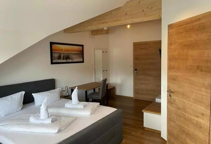 Retkeilymaja Landgasthaus Zum Kreuz Gbr