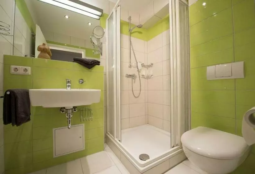 Hotelli Die Remise Condé Re 10