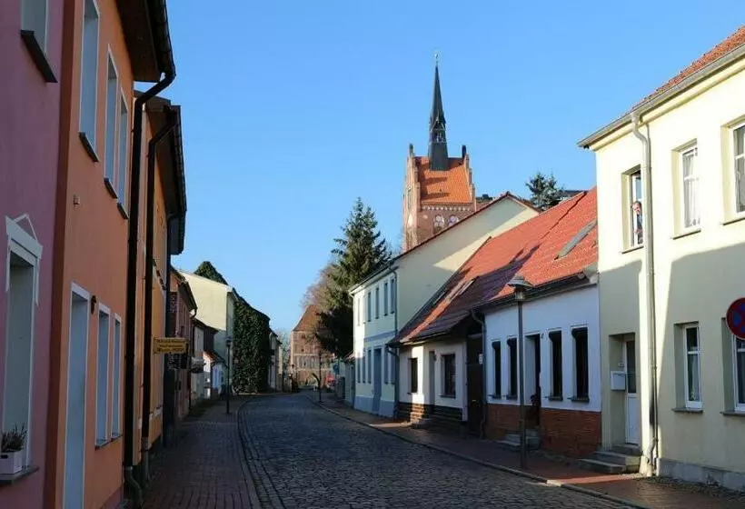 Hotelli Die Remise Condé Re 10