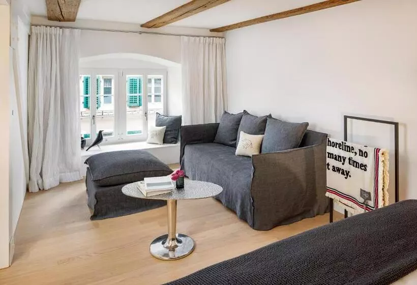 هتل La Colombe Boutique