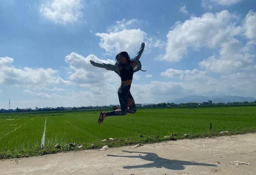 هتل The Imperfect Downtown Hoi An