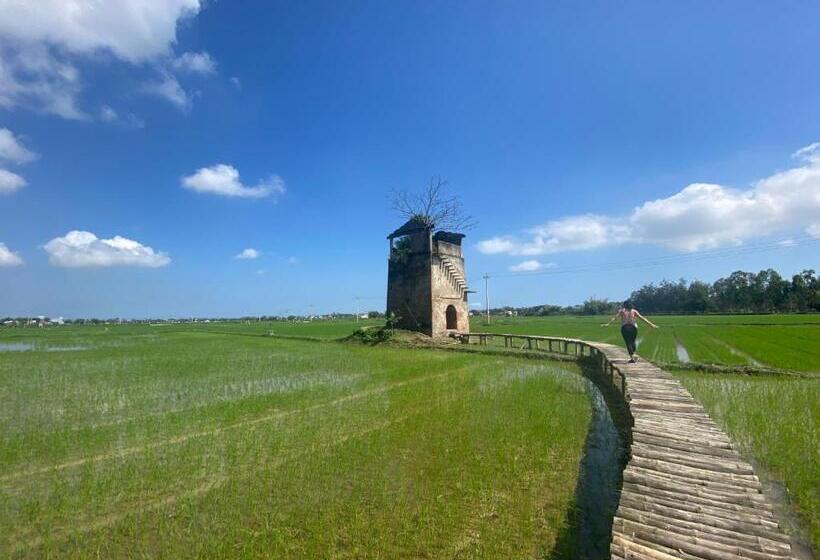 هتل The Imperfect Downtown Hoi An