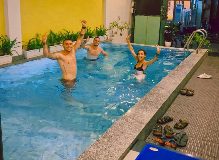 هتل The Imperfect Downtown Hoi An