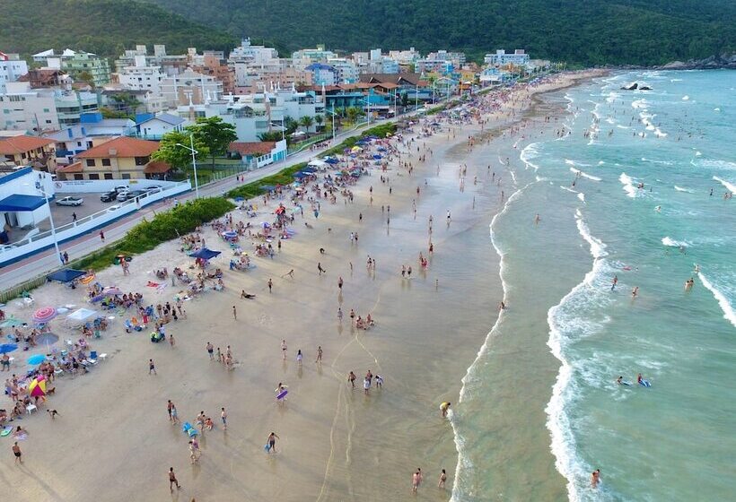 펜션 Bella Catarina Bombinhas