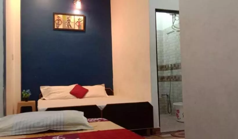 Majatalo Relax Paying Guest House