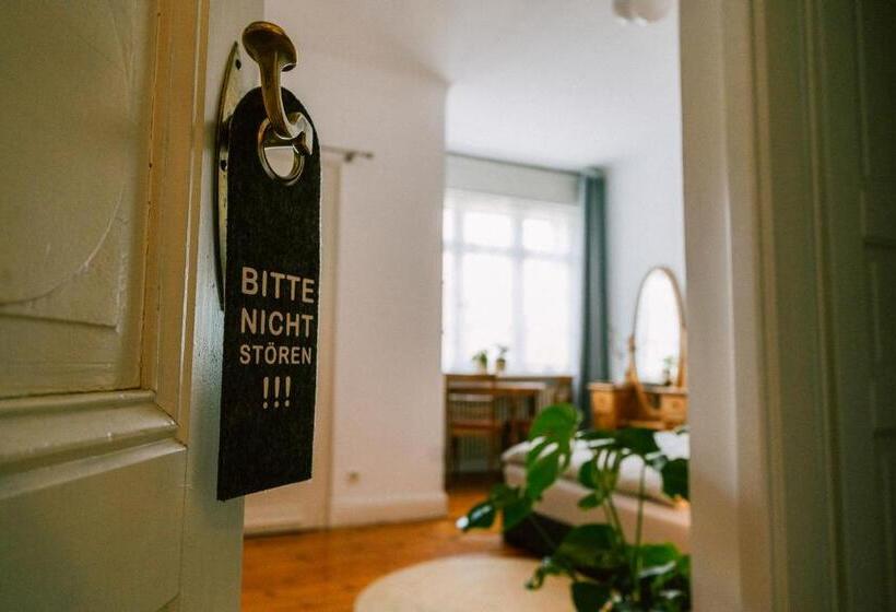 פנסיון Haus Till E