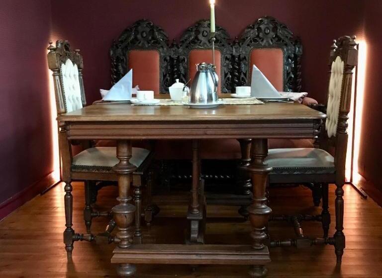 פנסיון Haus Till E