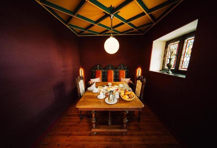 פנסיון Haus Till E