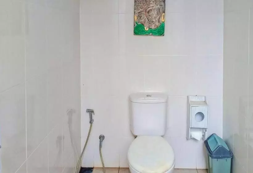 ペンション Pranajaya Villa At Desa Wisata Tejakula