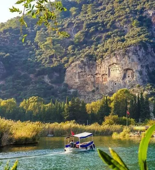 Zakkum Pansiyon