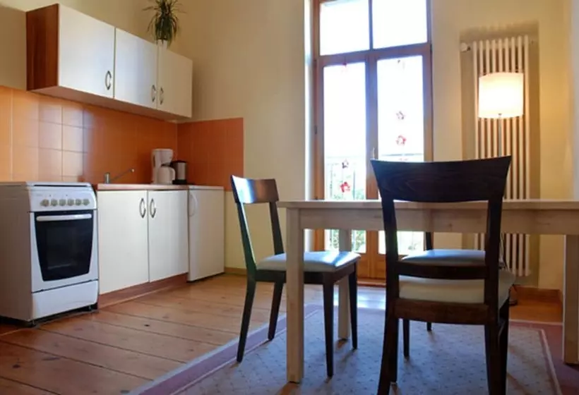 Apartment  Und Zimmervermietung Am Park