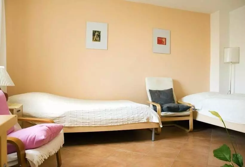 Apartment  Und Zimmervermietung Am Park