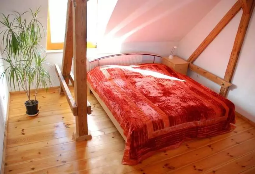 Apartment  Und Zimmervermietung Am Park