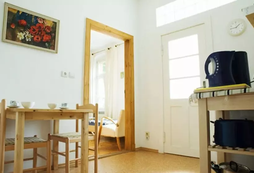 Apartment  Und Zimmervermietung Am Park