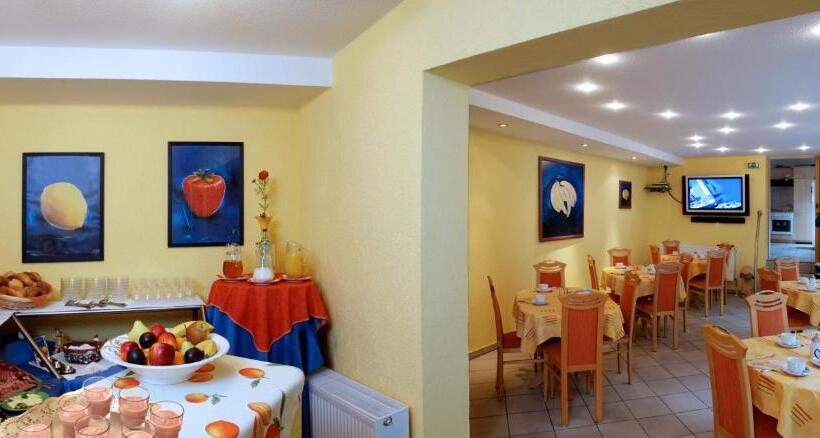 צימר Altstadt Hotel Peiß