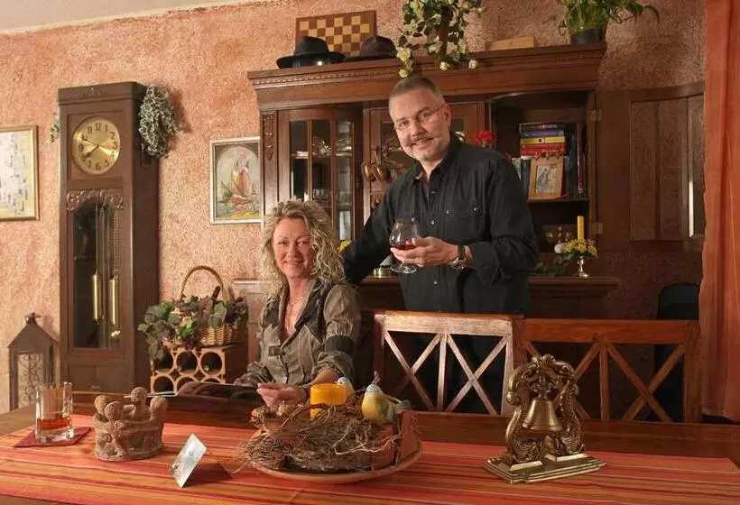 Bed and Breakfast Altstadt Hotel Peiß