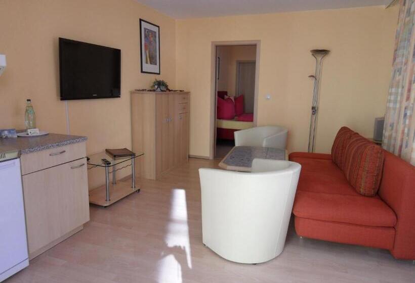 צימר Altstadt Hotel Peiß