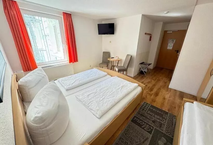 בית מלון כפרי Aalreuse