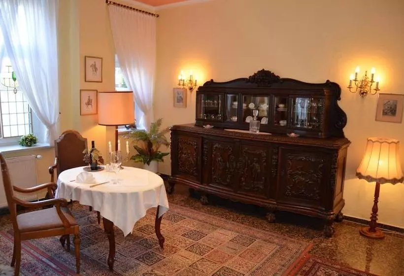 فندق Fürstenhof