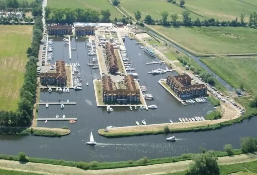 ホテル Lagunenstadt Am Haff Gmbh