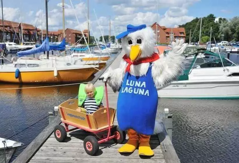 ホテル Lagunenstadt Am Haff Gmbh