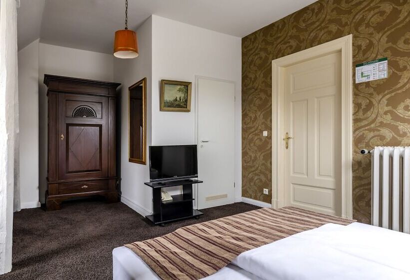 فندق & Restaurant Villa Ulmenhof