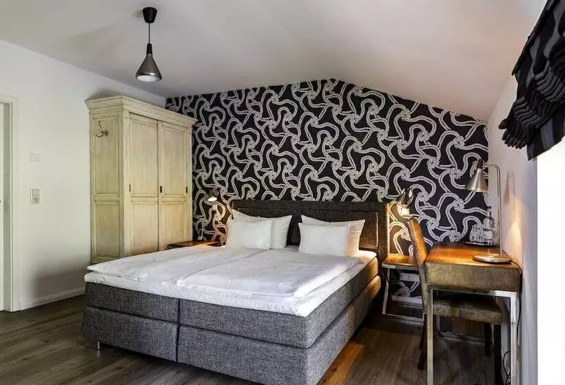 호텔 & Restaurant Villa Ulmenhof