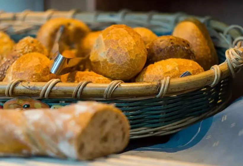 ホテル Stadt Puttlingen