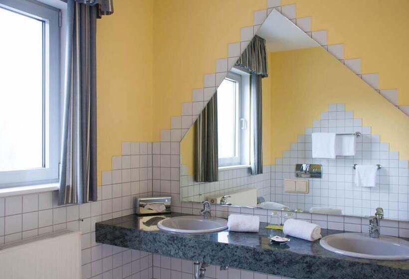 酒店 Stadt Puttlingen