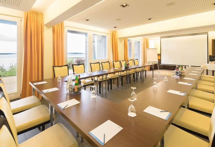 Strandhotel Senftenberger See