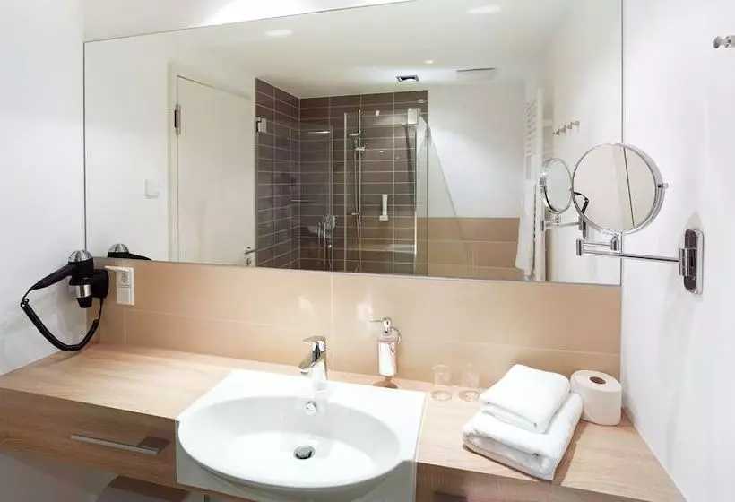 Strandhotel Senftenberger See