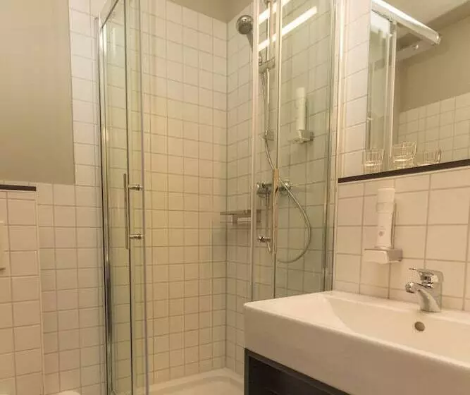 Strandhotel Senftenberger See