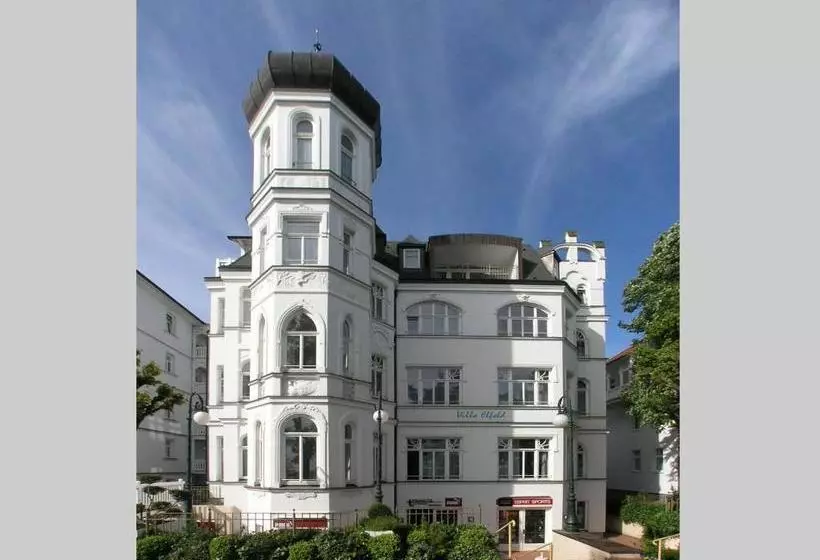 ホテル Strandvillen Binz