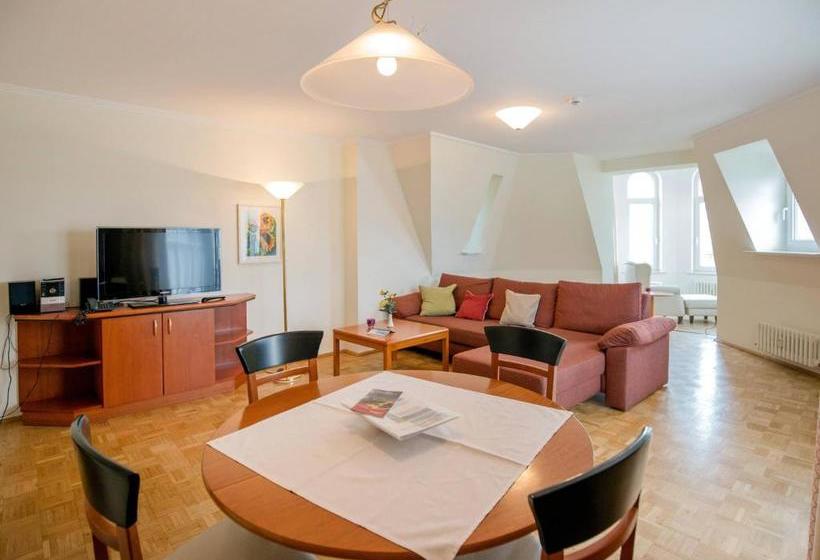 בית מלון כפרי Strandvillen Binz