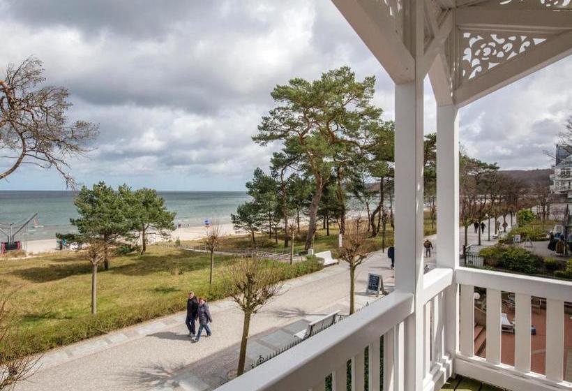 בית מלון כפרי Strandvillen Binz