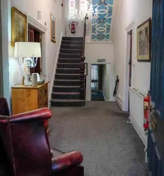 Hotel Whitburn House