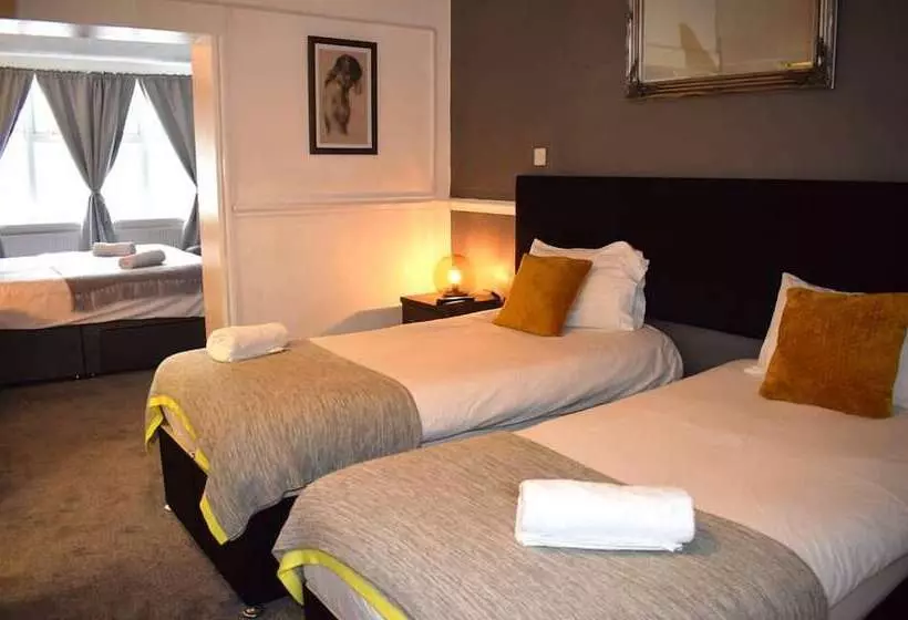 Hotel Whitburn House