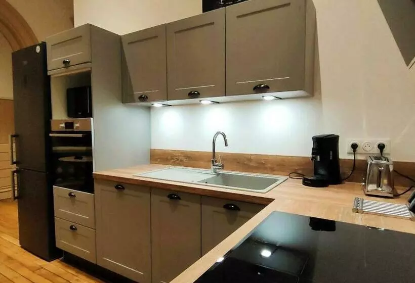 Appartement Haut De Gamme 113m², 6/8 Pers, Plein Centre, 4 Chambres, Prestations De Qualité   Fr 1 2