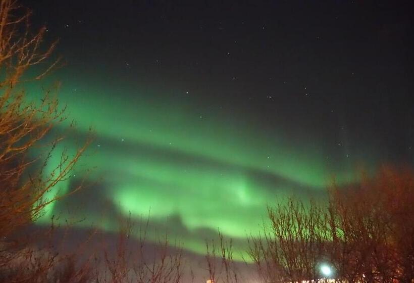 تختخواب و صبحانه Easy Stay