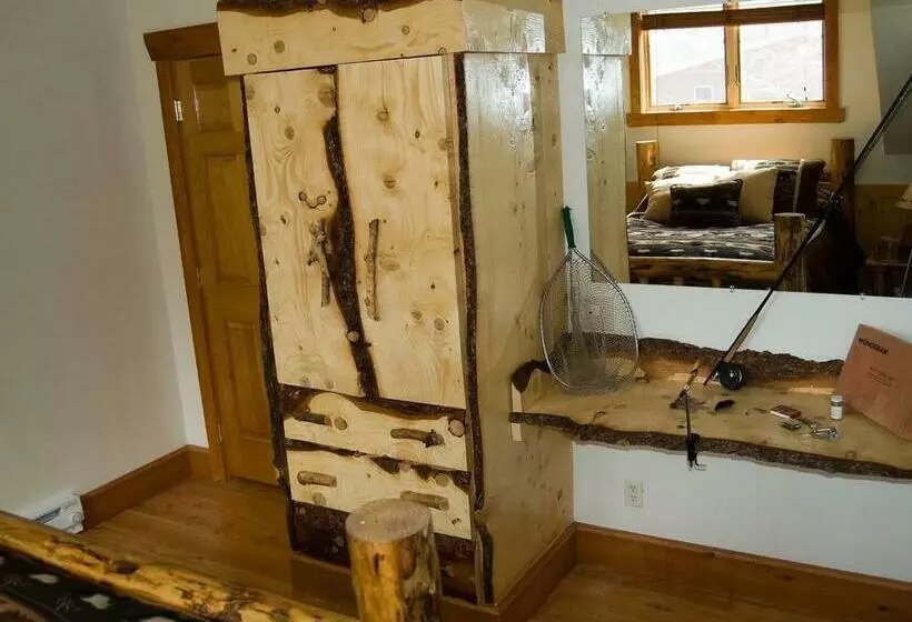 Aamiaismajoitus (B&B) River S Bend Lodge