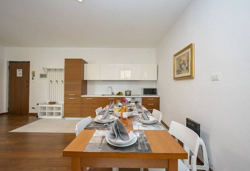 Residenza Rocca Del Lago 4   Happy Rentals