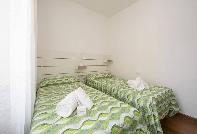 Residenza Rocca Del Lago 4   Happy Rentals