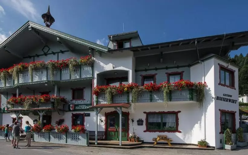 Retkeilymaja Gasthof Hauserwirt