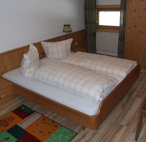 Общежитие Gasthof Hauserwirt