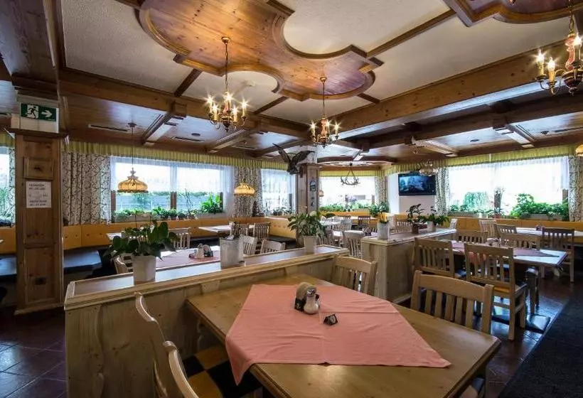 Retkeilymaja Gasthof Hauserwirt