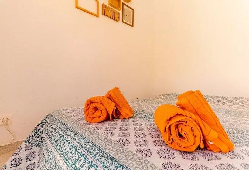 Charming 2 Bed Apartment In Armacao De Pera