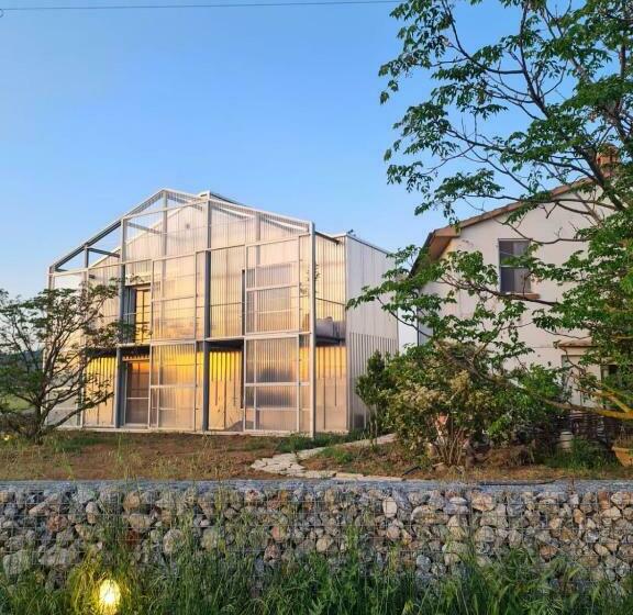 בית מלון כפרי Anonima Agricola