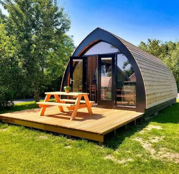 Pod Huisje Met Hottub